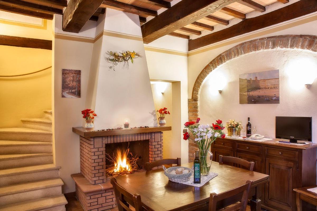 Agriturismo Sanguineto Country house Acquaviva (Montepulciano)